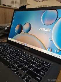 Asus Ultrabook 14 Intel Core i3 použitý - 2