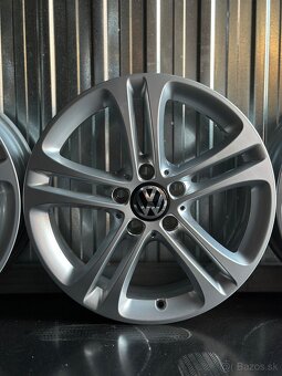 #30 Elektróny originál Volkswagen r17 - 2