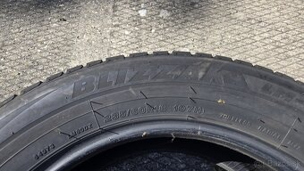 Bridgestone BLIZZAK - 2