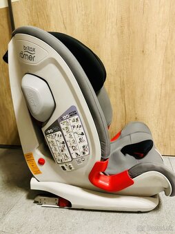 Autosedačka Britax Römer ADVANSAFIX III (od 9 kg do 36 kg) - 2