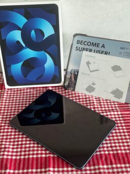 iPad Air 5 - M1 | Wi-Fi - 2