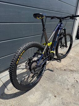 Husqvarna ebike MC 8 veľkosť XL sedí skôr na L - 2