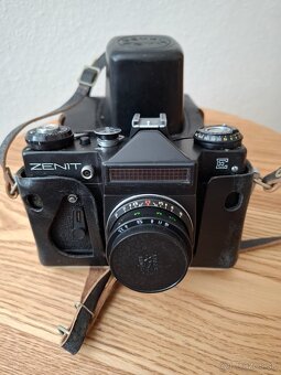Fotoaparáty Zenit a Flexaret - 2