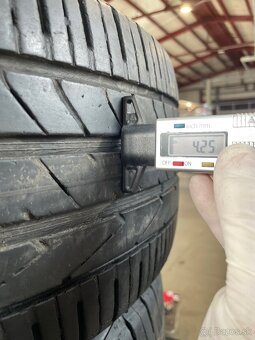 245/45 R19 98W hankook - 2