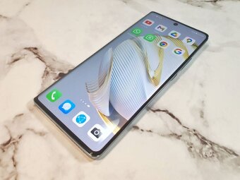 Huawei Nova 10 128Gb, 8Gb ram,8 jádro, 6,7'' 120 Hz OLED - 2