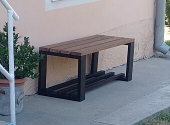 Lavica, botník - 2