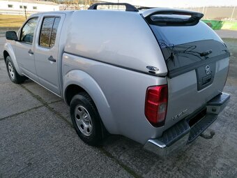HARDTOP NA NISSAN NAVARA D40 - 2
