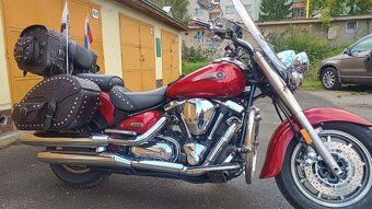 Yamaha XV1700 Road Star - 2