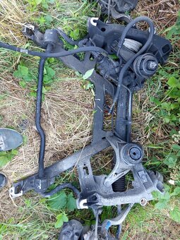 Predna naprava + servo riadenia BMW E39 530D - 2