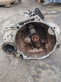 Vw,Audi, Seat, Škoda 1.6 TDi 77 KW prevodovka LUB - 2