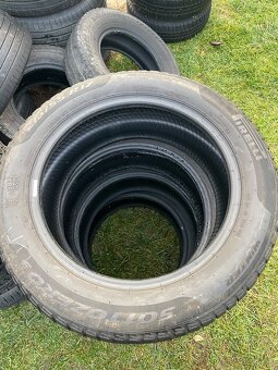 215/55 R17 ZIMNE PIRELLI - 2