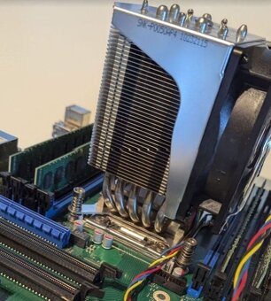 Fujitsu D3128-B25 GS1 + E5-1620v2 + 16GB DDR3 - 2