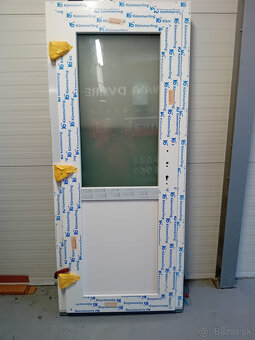 Vchodové plastové dvere SLOVAKTUAL biele - 2