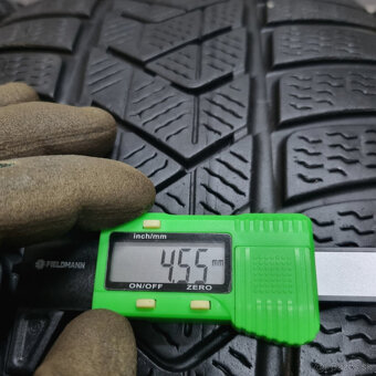 Zimné pneumatiky 235/45 R18 PIRELLI - 2