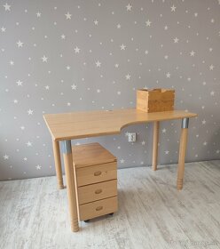 Smrekový písací stôl - 2
