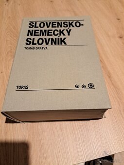 Slovensko - Nemecké Slovníky . Všetky za 8€ - 2