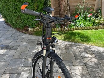 Predám pánsky eBike KTM Cross 610, 28”, veľkosť L, čierny - 2