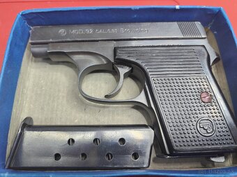 P: pistol CZ 92 6,35 browning - 2