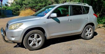 TOYOTA RAV4 - 2