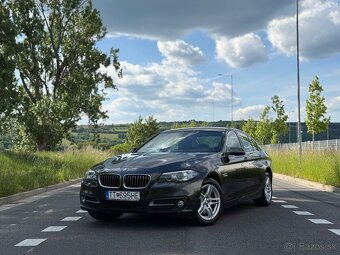 BMW 528i x-Drive 4x4 F10 Facelift, 194tis, vykonaný servis - 2