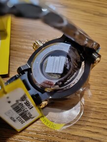 Hodinky INVICTA Tritnite Model 26513 - 2