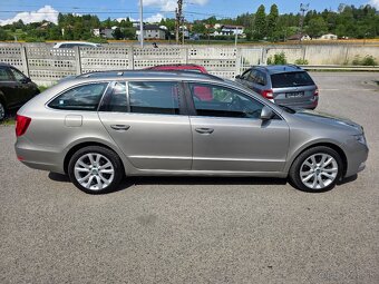 ŠKODA SUPERB COMBI 2.0 CRTDI 103KW ELEGANCE - 2