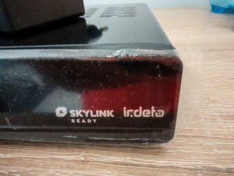 Skylink prijímač Tesla t 3000 - 2