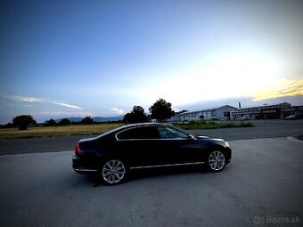 Volkswagen Passat B8 Highline Sedan 2018 2.0 TDI DSG7 - 2
