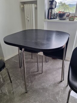 prakticky stol so stolickami Ikea Fusion - 2
