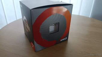 Procesor AMD Ryzen 7 - 2