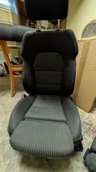 Sedačky / sedadlá Audi A4 B6, B7, Seat Exeo - 2
