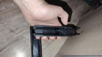 Predám predpažbie pre Sa vz.58 / SA58 / SA 58 - 2