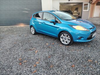Ford Fiesta - 2