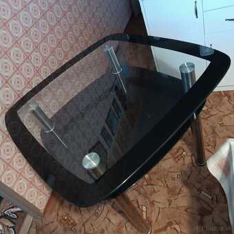 Skleneny jedalensky stol - 2