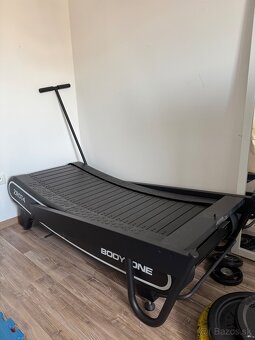 Samopohonny bežecky pas ZROT4 - 2