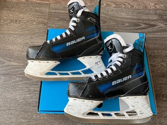 Hokejove korcule Bauer X 37,5 - 2