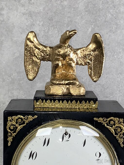 Empírové hodiny - 2