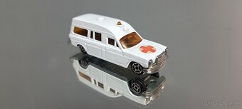 Mercedes ambulancia - 2