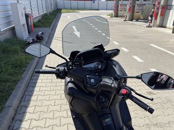 Skúter Yamaha XMAX 300 (20,6 kW) - 2