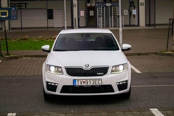 Škoda Octavia 2.0 TDI CR DPF RS DSG - 2