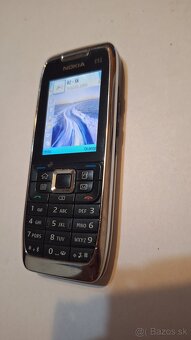 Nokia E51 - 2