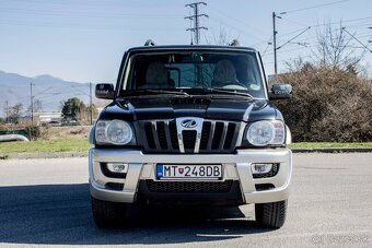 Mahindra Goa 2.2 16V CRDe GLX - 2