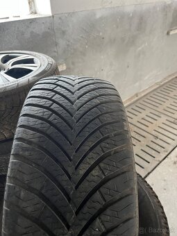 Pneu 225/55r17 celoročne - 2