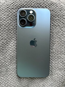 Apple iPhone 15 Pro Max 256GB - 2