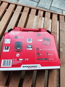 MILWAUKEE Sada nástrčných 1/2" kľúčov SHOCKWAVE™ - krátke 1 - 2