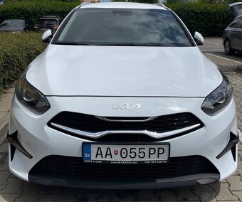 🚗 Kia Ceed SW 1.5 T-GDi – Automat, 2022 - 2