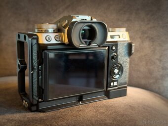 Predám profesionálny Fujifilm X-T5 s objektívmi - 2
