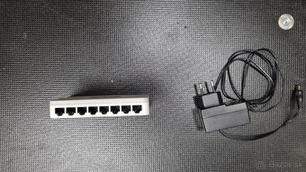 switch gigabit DLINK GO-SW-8G - 2