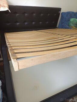 Veľká manželská posteľ + matrace - 2