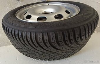 Predám zimné pneu 195/50 R15 + disky 5x100 Škoda Fábia. - 2